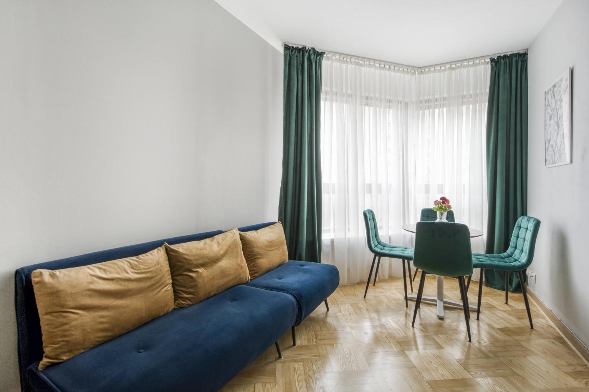 Gama Great Location & Famili Apartment 120M 2-12 People Варшава Екстер'єр фото